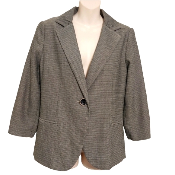 CAbi Jackets & Blazers - ✨Bogo FREE ✨Cabi Blazer w Ruching Sz 10